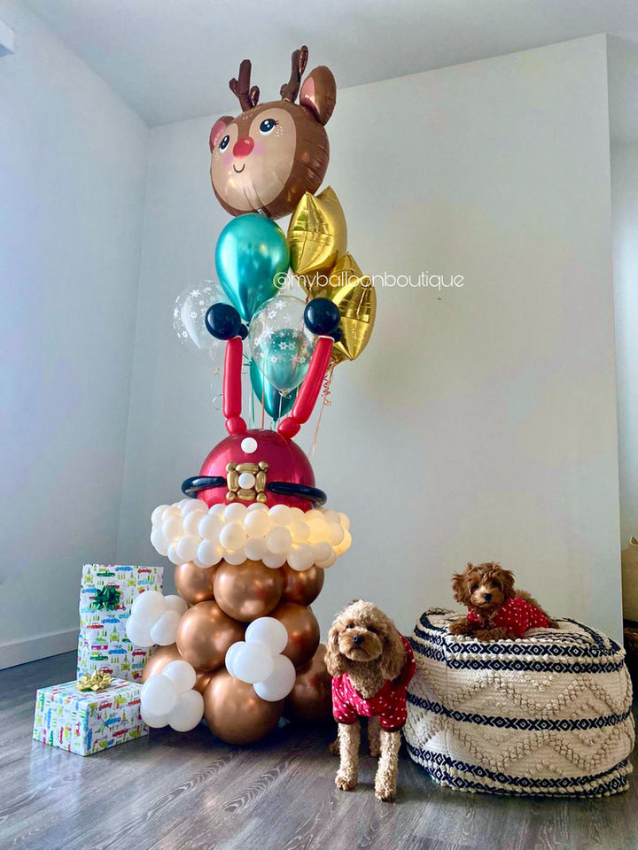 Santa and Reindeer Arrangement