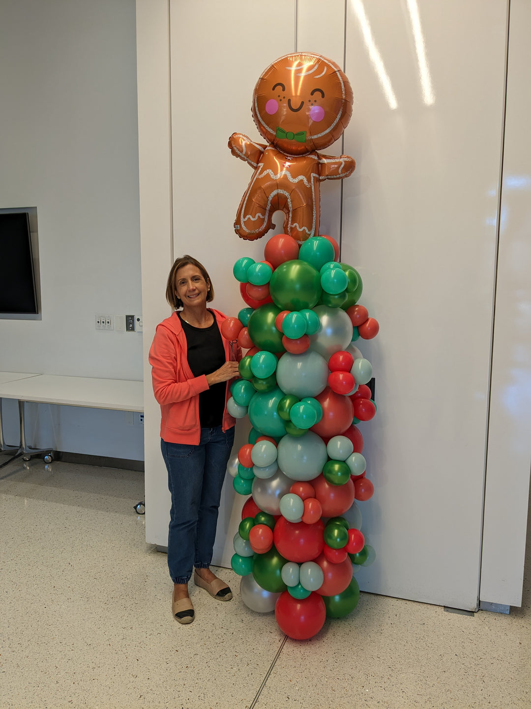 Holiday Column w/ Topper