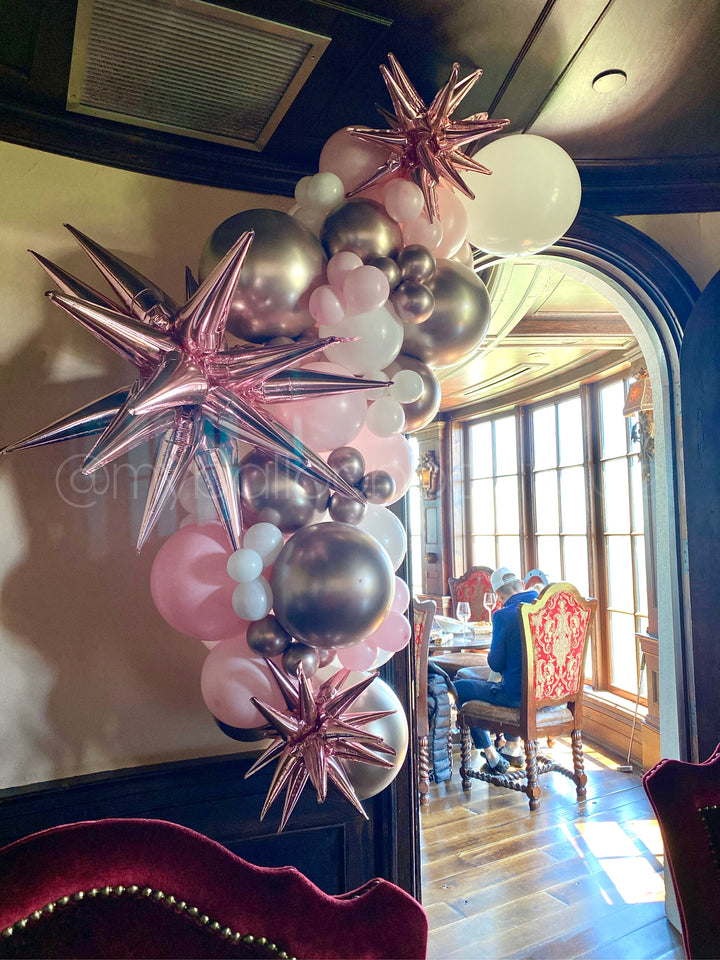 Spiky Garland w/magic stars